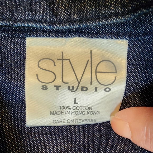 Denim Chambray Shirt with Reversible Removable Embroidered Velvet Collar Size L - Picture 4 of 12